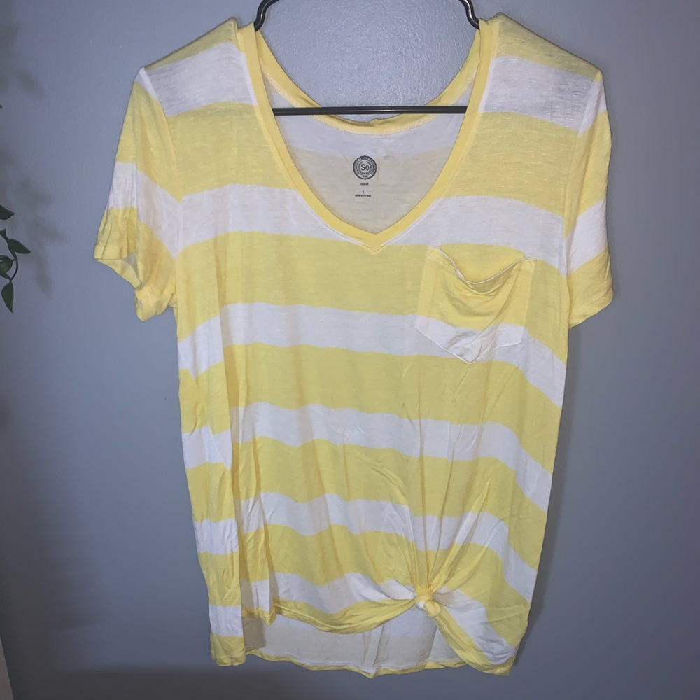 Yellow and white v neck t shirt
